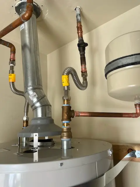 Water heater installation and plumbing repair in West Dundee